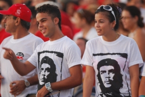 jovenes-cubanos